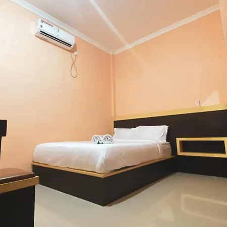 Penginapan Malompek Syariah Padang  Exterior photo
