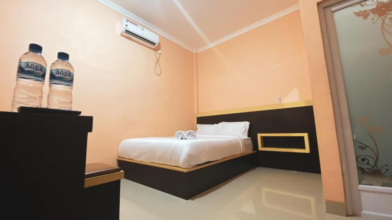 Malompek Syariah Homestay Padang (Sumatra)